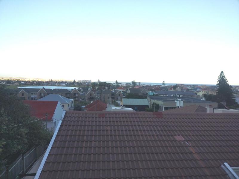 To Let 3 Bedroom Property for Rent in Muizenberg Western Cape